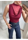 Transparan Tül Detaylı Yarım Balıkçı Yaka Kolsuz Bluz - BORDO