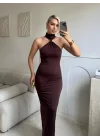 Halter Yaka Metal Aksesuar Detaylı Maxi Elbise - KAHVE