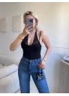 Boyun Geçmeli Güpürlü Bodysuit - SİYAH