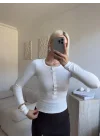 Çıtçıtlı Fitilli Bluz - BEYAZ
