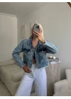 Denim Breeze-Beli Kesik Açık Mavi Jean Ceket
