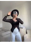 Yırtmaç Detay Dantel Crop - SİYAH