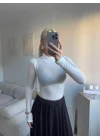 Yüksek Yaka Transparan Bluz- BEYAZ
