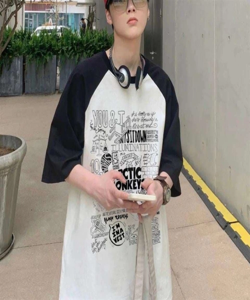 Artıc Monkey Siyah Reglan Kol Kısa Kollu Tişört