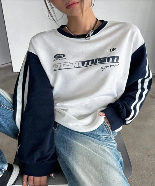 Beyaz Optimism Lacivert Çift Şerit Kollu Y2K Sweatshirt