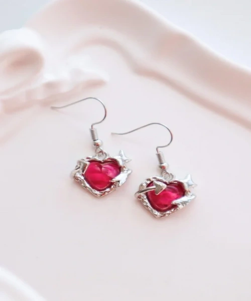 Bordo Kalp Pençe İthal Küpe