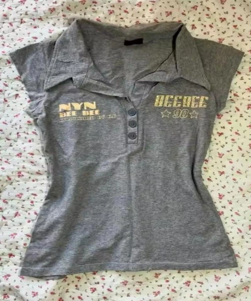 Gri Melanj Nyn Bee Bee Düğmeli Yakalı Kısa Kollu Crop