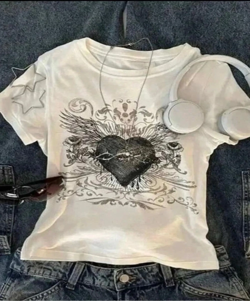 Beyaz Kemer Boy Punk Pattern Baskı Detaylı Crop