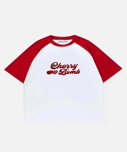 Kırmızı Reglan Kol Cherry Bomb Kısa Kollu Tişört