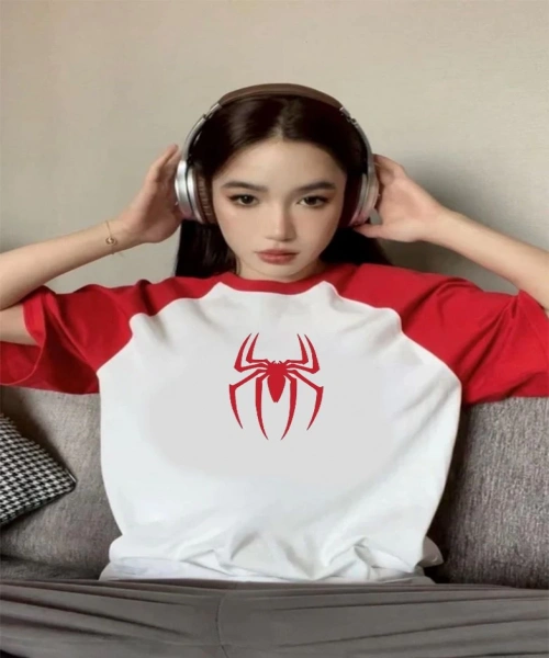 Kırmızı Reglan Kol Kırmızı Spider Baskı Kısa Kollu Tişört