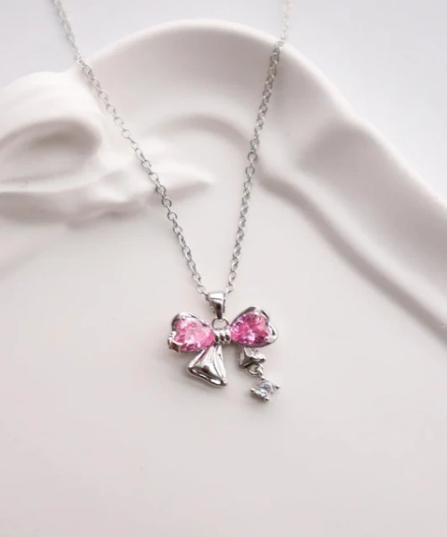 Paslanmaz Çelik Gümüş Renk Pembe Kalp Fiyonk Kolye
