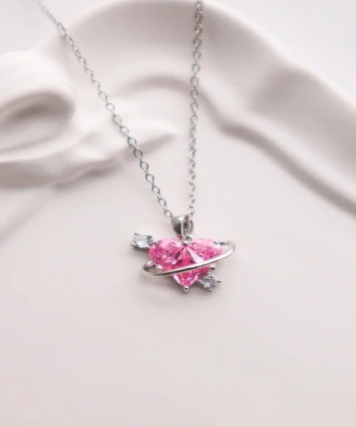 Paslanmaz Çelik Gümüş Renk Pink Saturn Heart Kolye