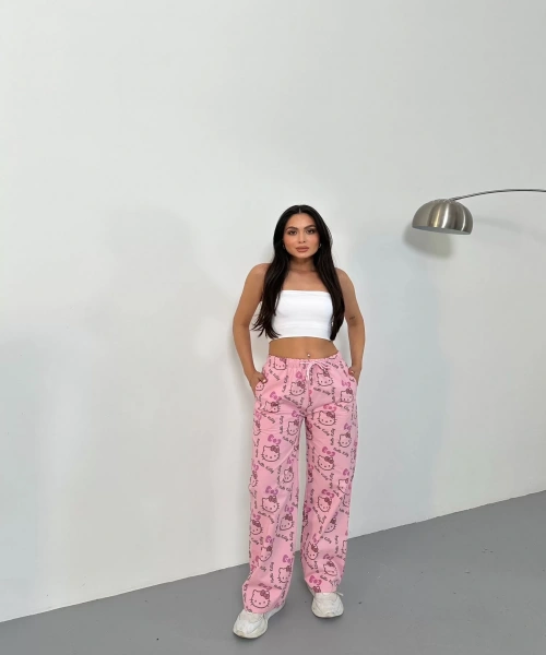 Pembe Hello Kitty Desenli Eşofman Altı