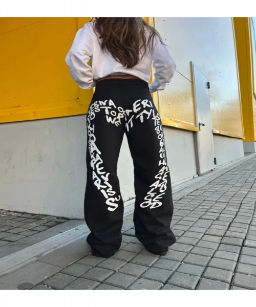 Siyah Arkası Yazı Desen Baskı Model Baggy Jean Pantolon