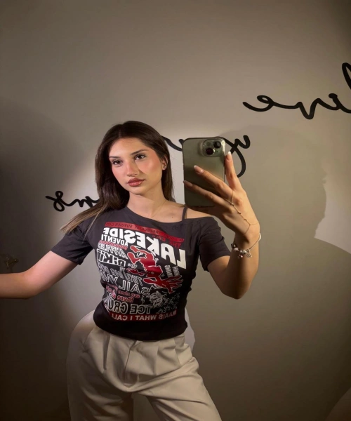 Siyah Lakeside Baskılı Omuz Dekolteli Crop