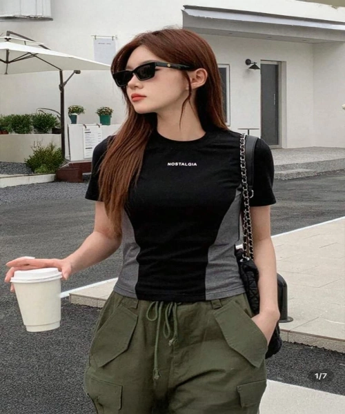 Siyah Parçalı Nostalgia Y2K Kısa Kollu Crop