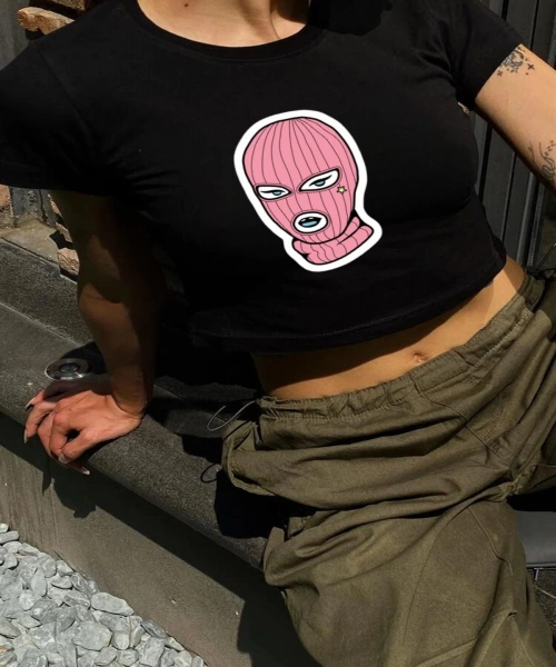 Y2K Sokak Stili GTA Pembe Maske Baskılı Kısa Kollu Siyah Crop Body