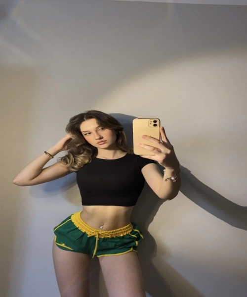 Yeşil Brasil Sarı Şeritli Şort