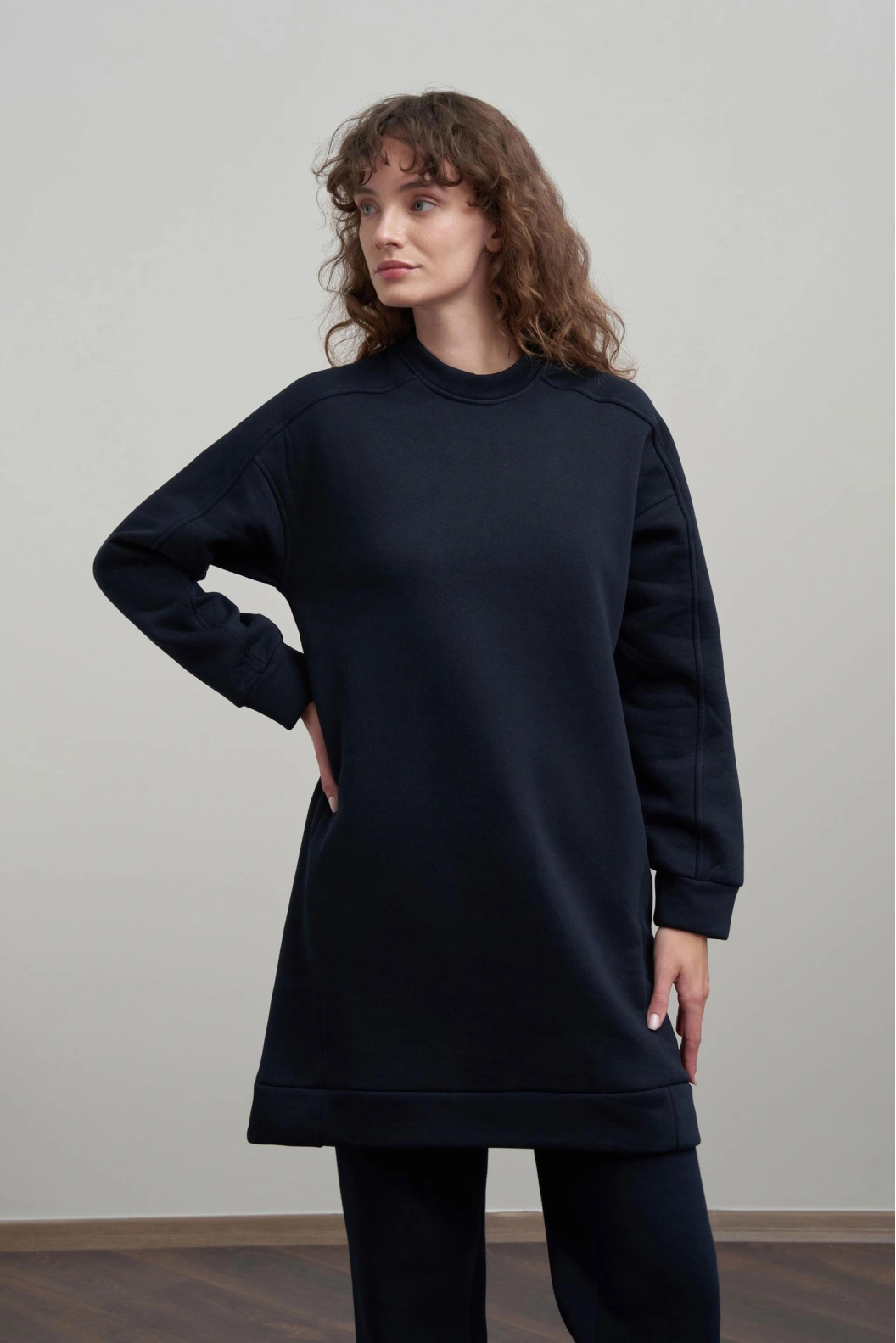 Bisiklet Yaka Uzun Kollu Rahat Kalıp Basic Uzun Sweat Tunik LACİ