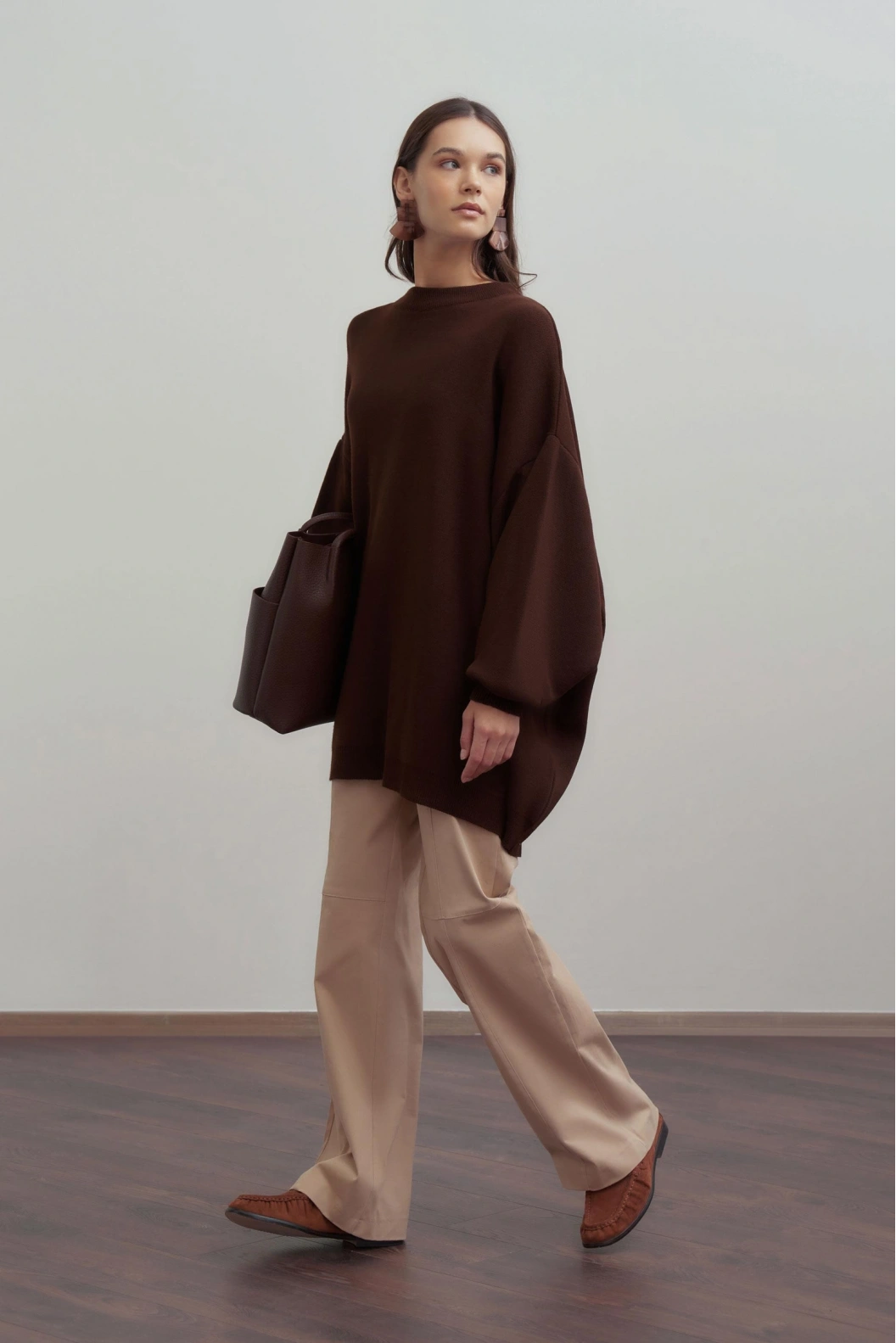 Yarasa Kol Bisiklet Yaka Oversize Rahat Kalıp Triko Tunik KAHVE