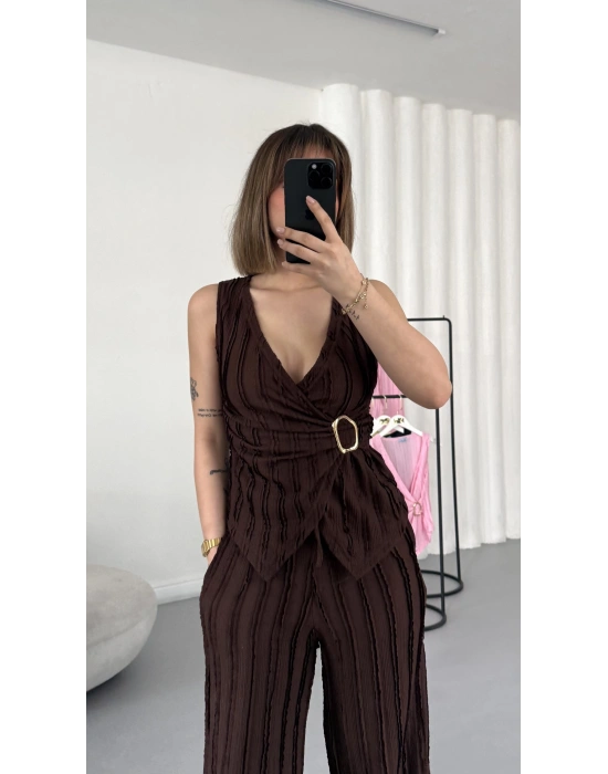 Carolin Tokalı Kruvaze Takım - Kahve