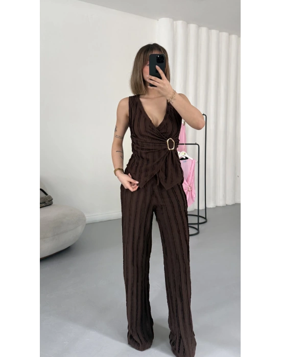 Carolin Tokalı Kruvaze Takım - Kahve