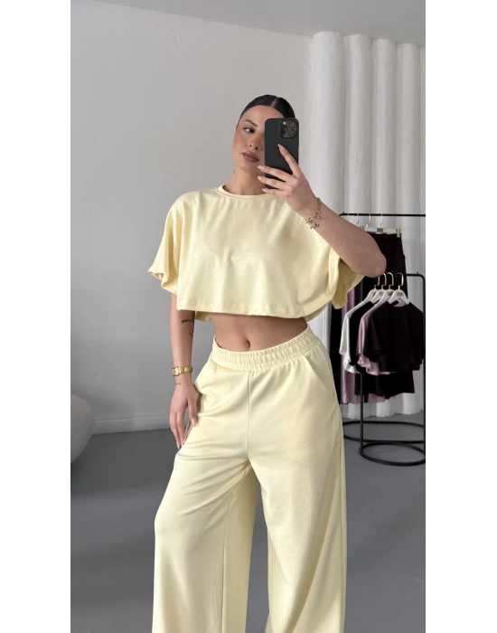 Cleo Salaş Takım - Sarı