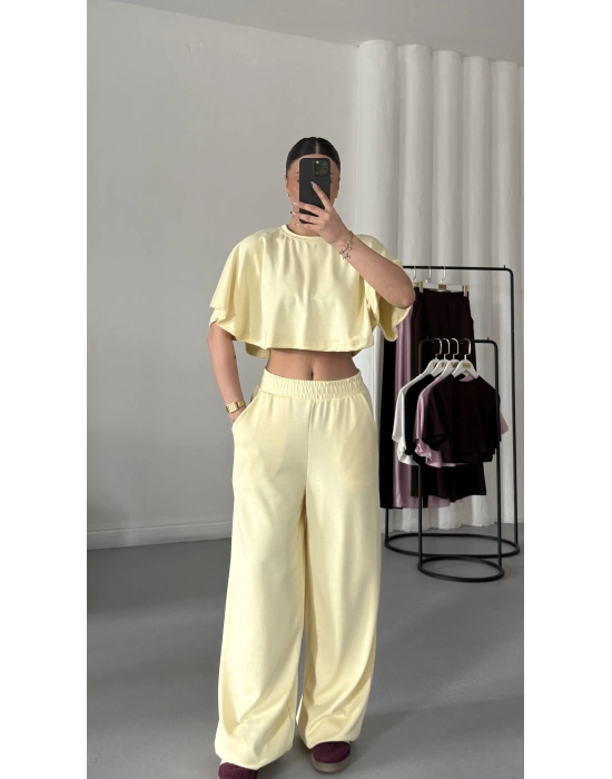 Cleo Salaş Takım - Sarı