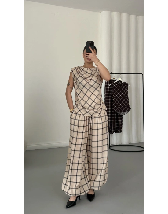 Emily Kareli Takım - Bej