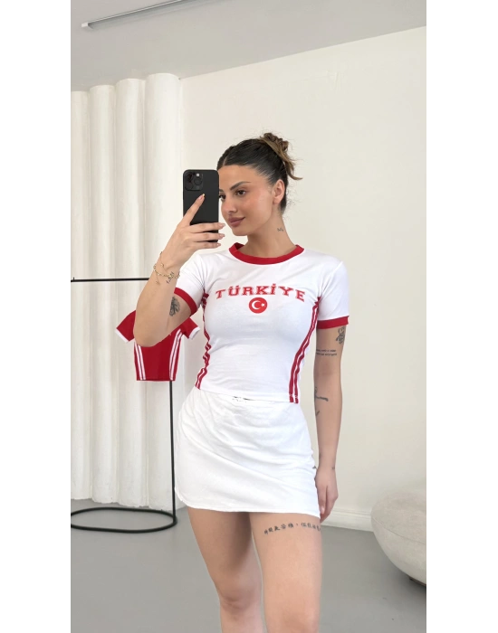 Türkiye Baskılı Crop - Beyaz