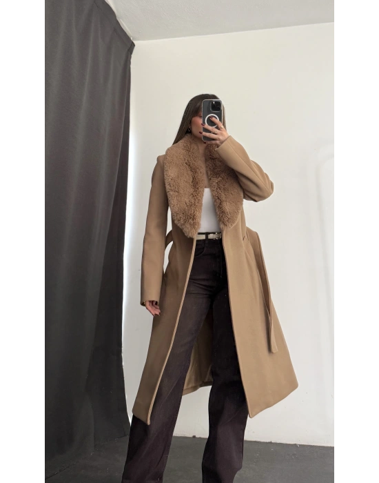 Adele Çıkarılabilir Kürklü Kaşe Kaban - Camel