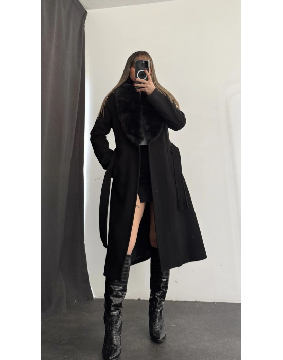 Adele Çıkarılabilir Kürklü Kaşe Kaban - Siyah