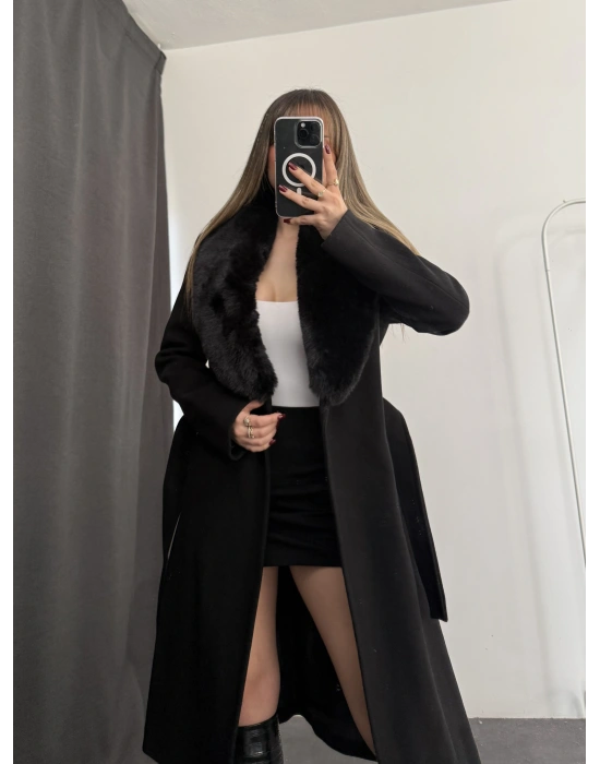 Adele Çıkarılabilir Kürklü Kaşe Kaban - Siyah