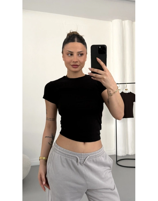 Aria Basic Crop - Siyah