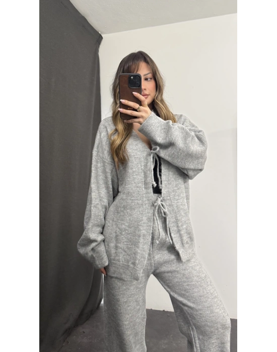 Belly Fiyonklu Triko Takım - Gri