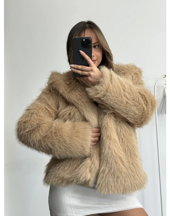 Celin Peluş Kürk - Bej