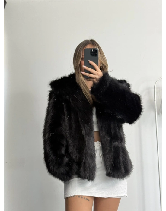 Celin Peluş Kürk - Siyah