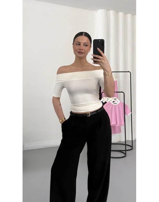 Celine Madonna Yaka Crop - Beyaz