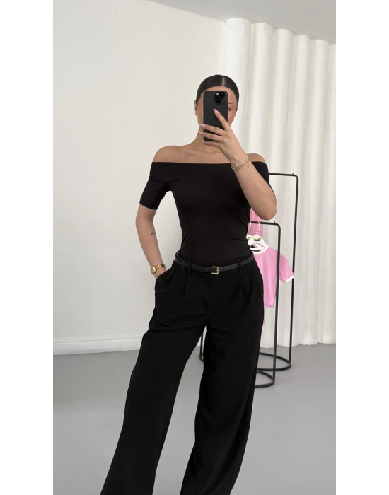 Celine Madonna Yaka Crop - Siyah