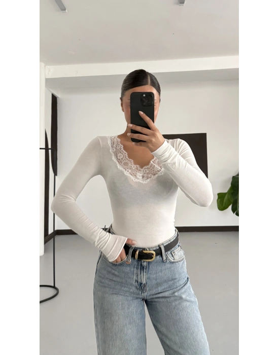 Dantelli Transparan Bluz- Beyaz
