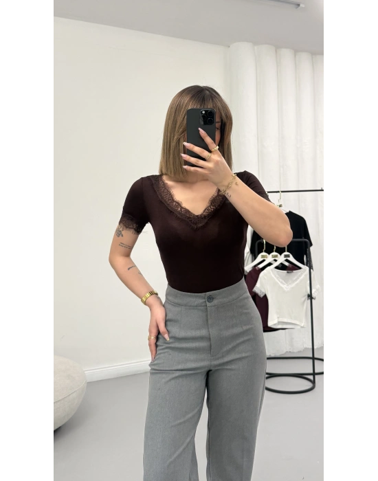 Hola V Yaka Dantelli Crop - Kahve