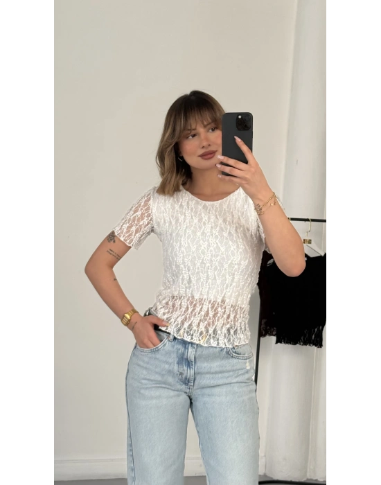 India Dantel Crop - Beyaz