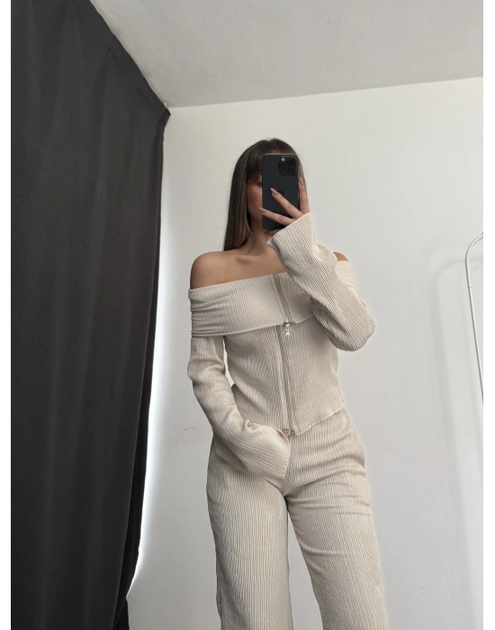 Irina Madonna Takım - Bej