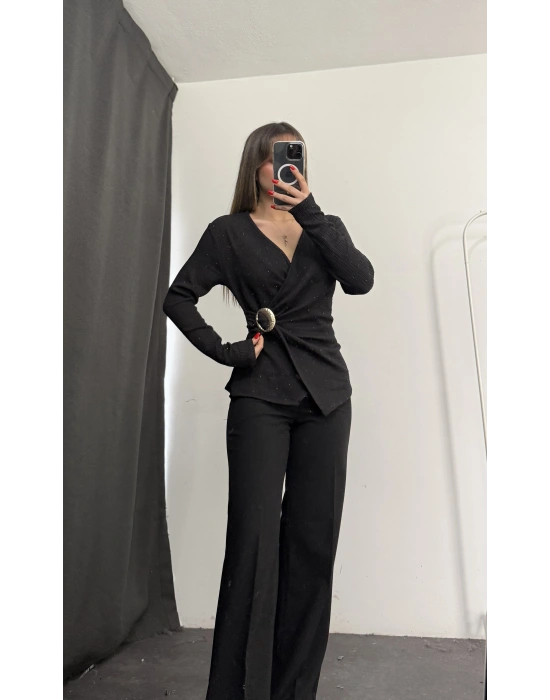 Larisa Tokalı Kruvaze Bluz - Siyah