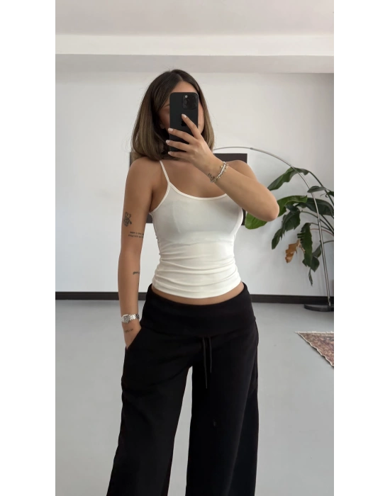 Lara Muadil Brshk Eşofman - Siyah