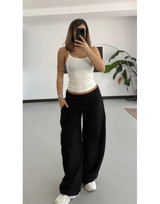 Lara Muadil Brshk Eşofman - Siyah