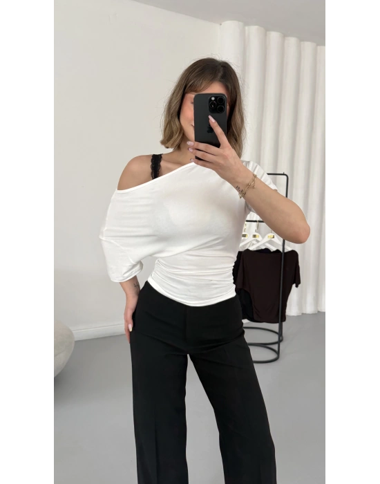 Nora Yarasa Kol Bluz - Beyaz
