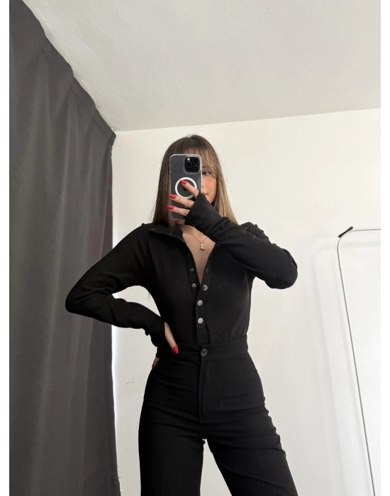 Petra Çıtçıt Detay Bluz - Siyah