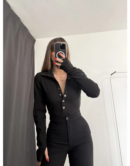 Petra Çıtçıt Detay Bluz - Siyah