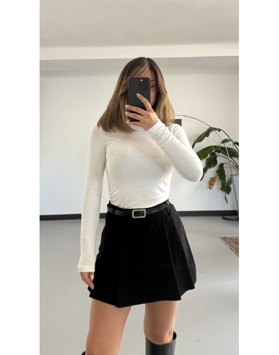 Rita Ön Pileli Şort Etek - Siyah